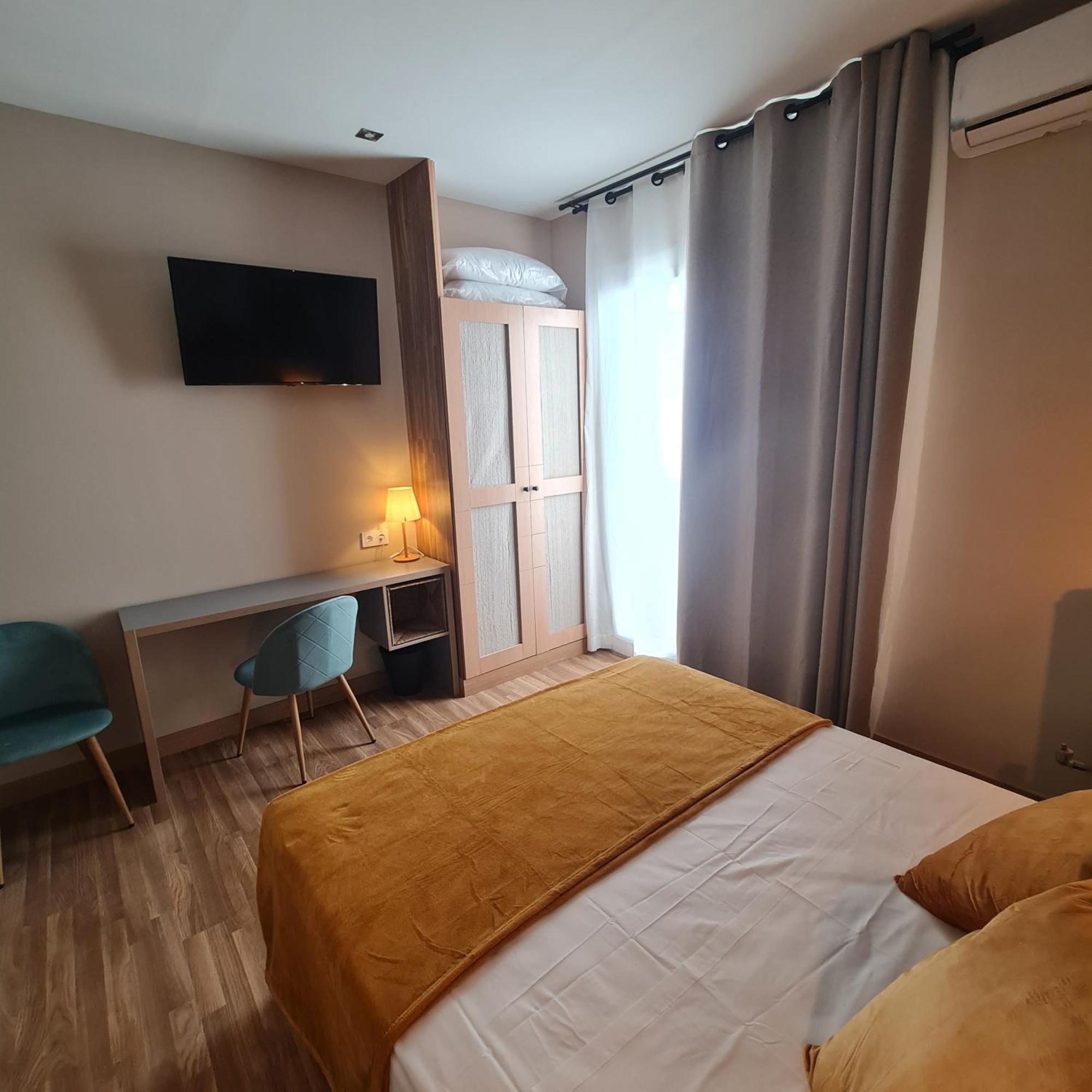 Luxury Green Hostal Madrid Gran Via Екстериор снимка
