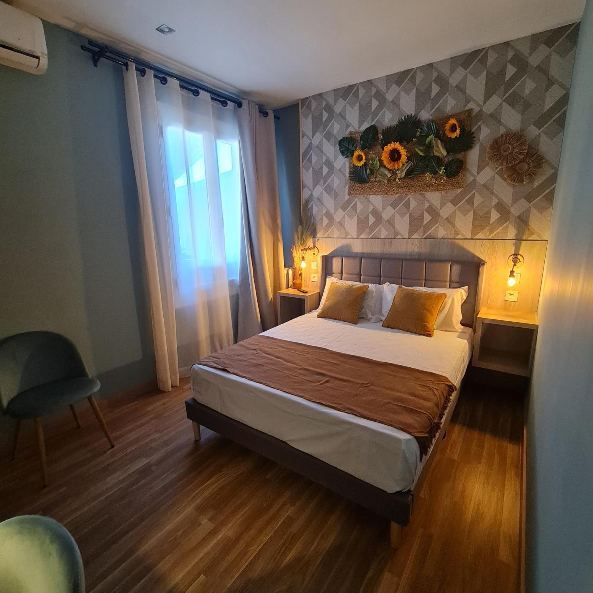 Luxury Green Hostal Madrid Gran Via Екстериор снимка